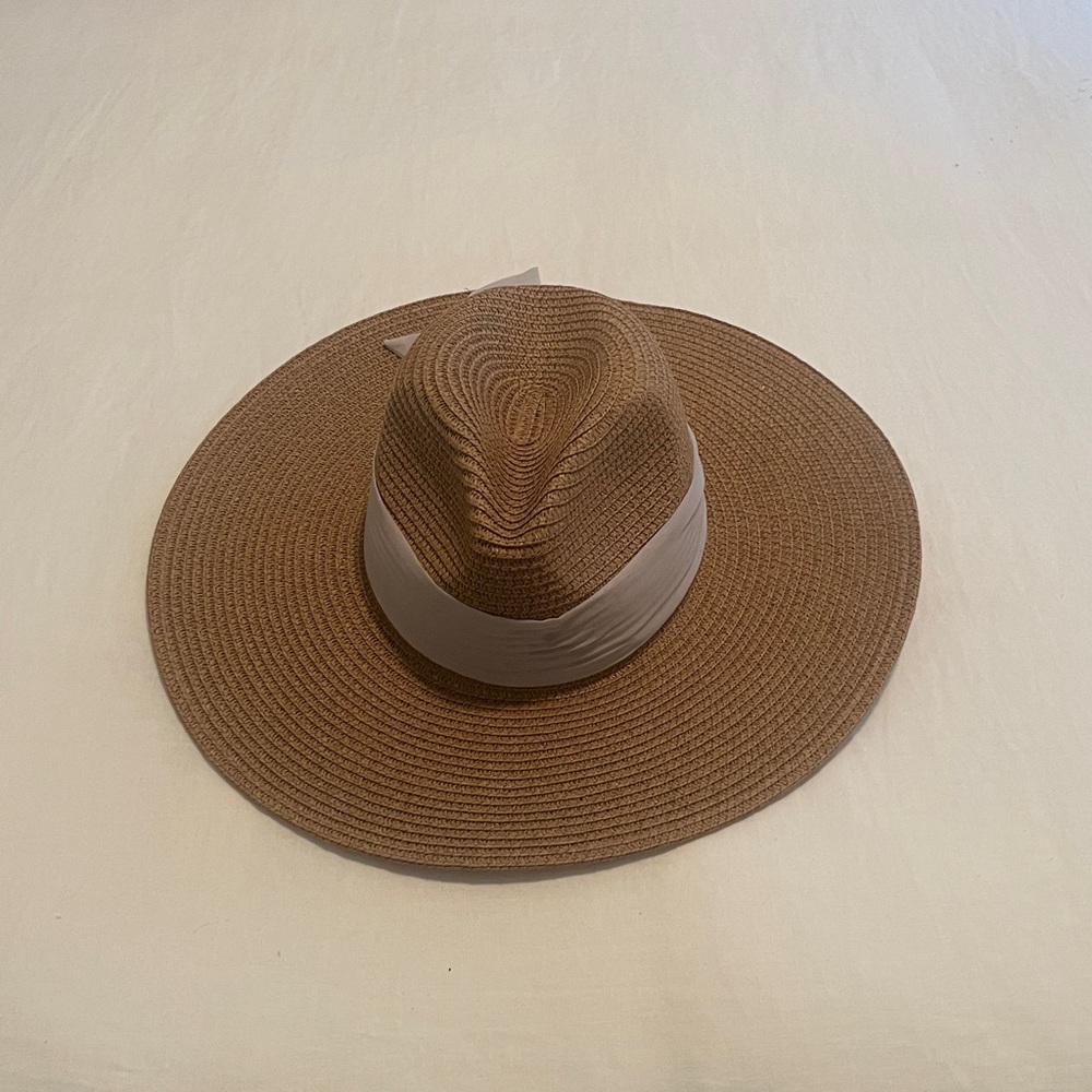 Vince Camuto Tan Woven Hat - Picture 3 of 6